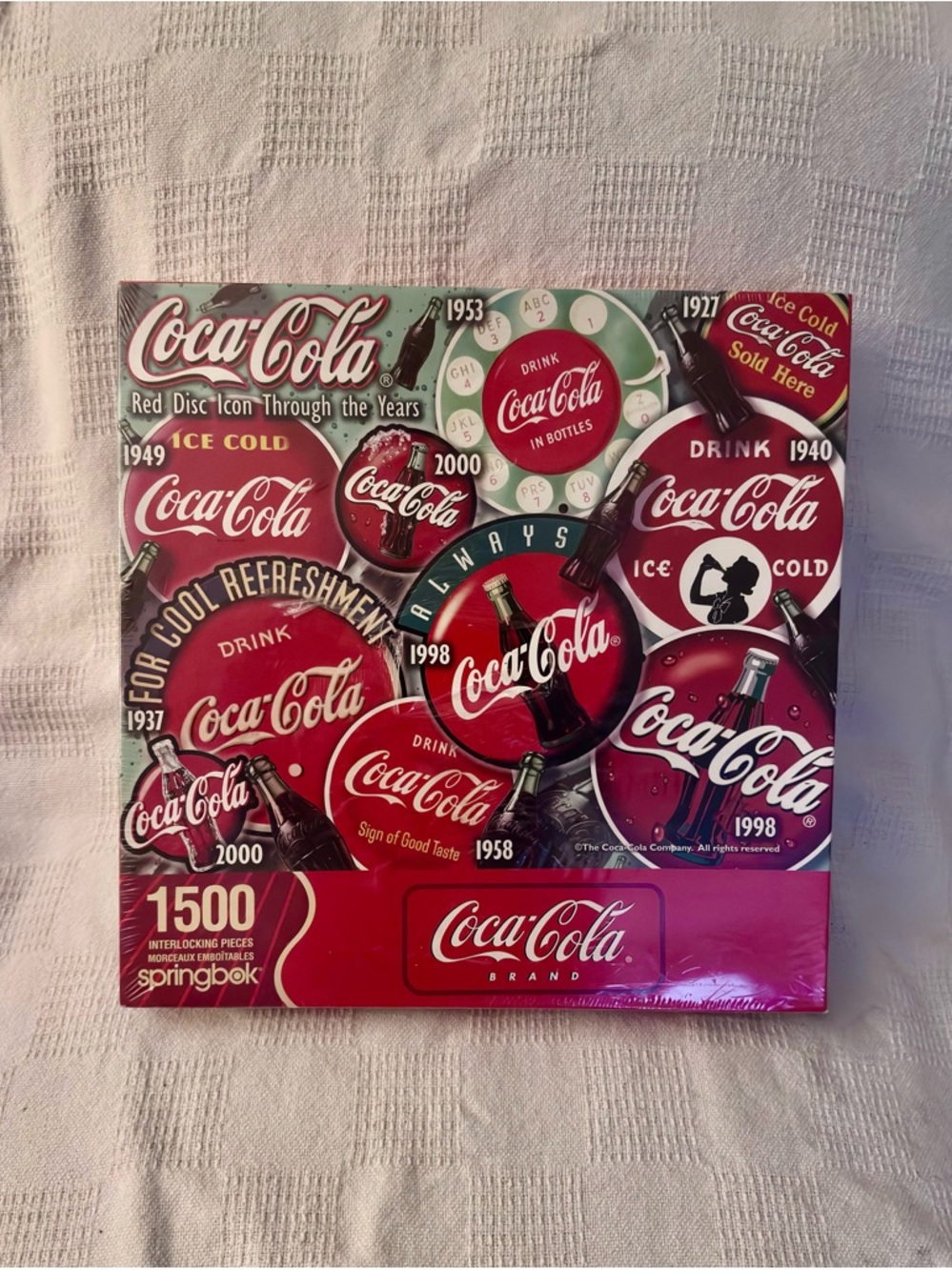 Brand new Coca-Cola Red and White Retro Bottle Cap Collage Puzzle
